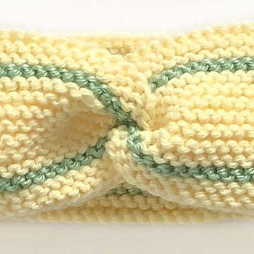 Dolls clothes knitting pattern for 46cm (18") dolls - 19104