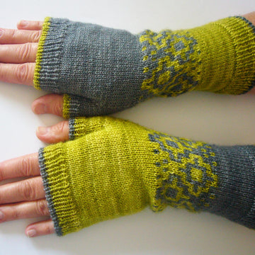 Pale moon mitts