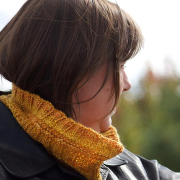 Giftable cowl