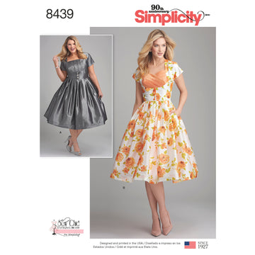 Simplicity Pattern 8439 Women's/Women's Dress with Bodice Variations 8439 - Sewing Pattern