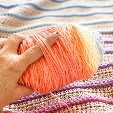 Sunset Flow Throw