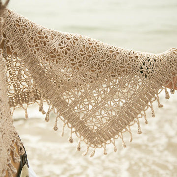 Mañanita Shawl