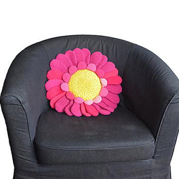 Daisy Pillow Crochet Pattern