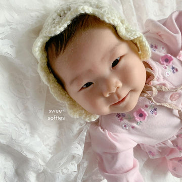 Easy Lace Bonnet