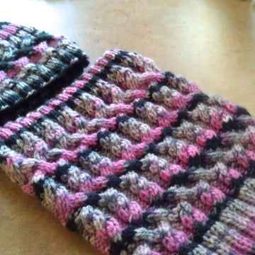 Tiny Twists Cocoon and Hat Set