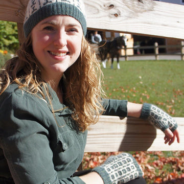 Box and Beam Wrist Warmers