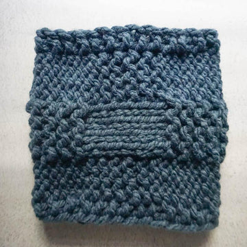 Flying Off the Needles Cowl