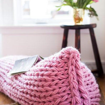 Arm Knit Lazy Days Lounger