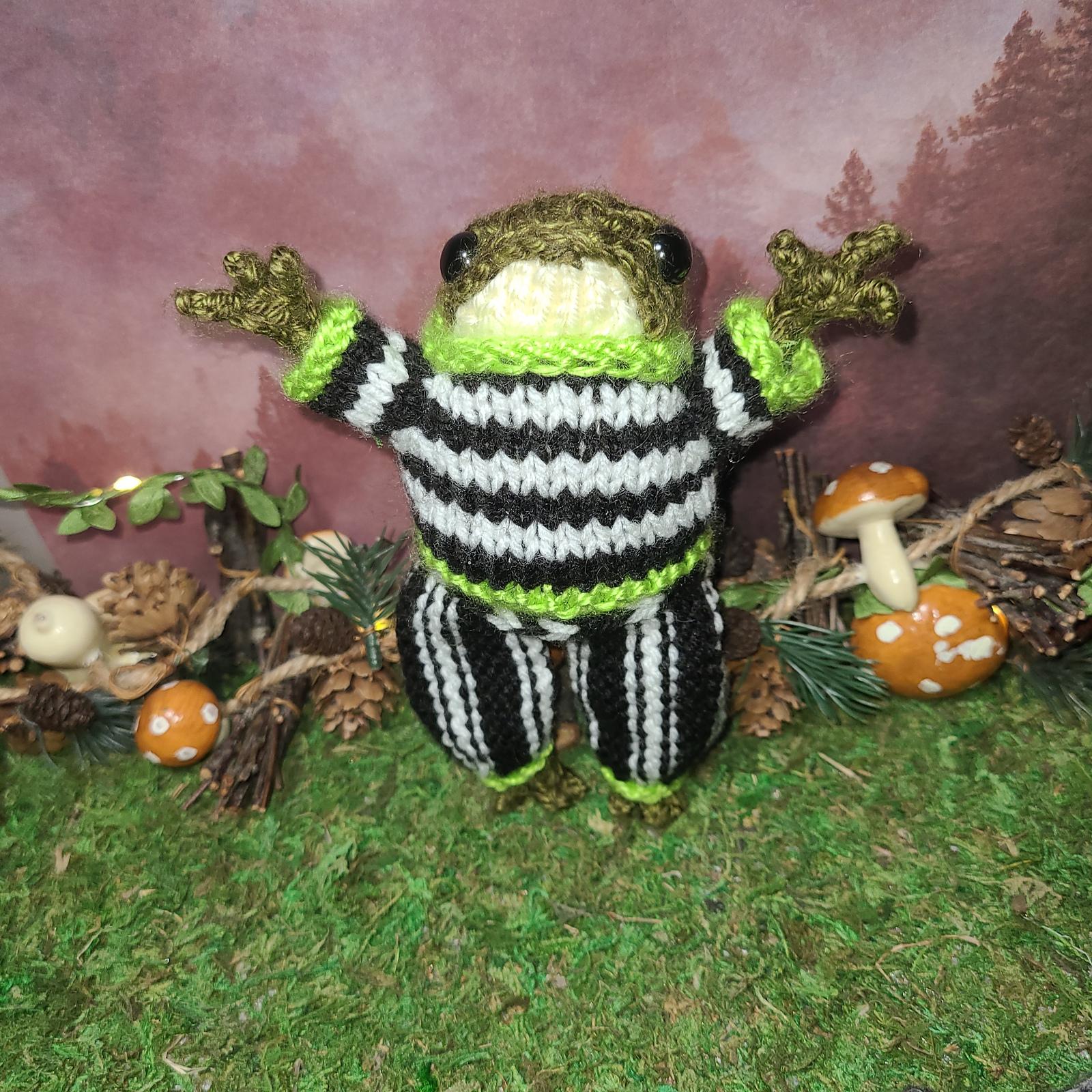 Froggy's Halloween Lounge Set