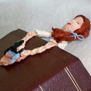 Dorothy and Toto of Kansas Bookmark Pattern