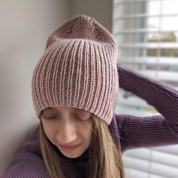 Queen Ribbed Knit Beanie