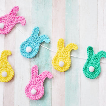 Crochet bunny embellishment. Bunny bunting. Nursery decor. Rabbit applique. Easter hanging ornament. Card topper. Easter decoration