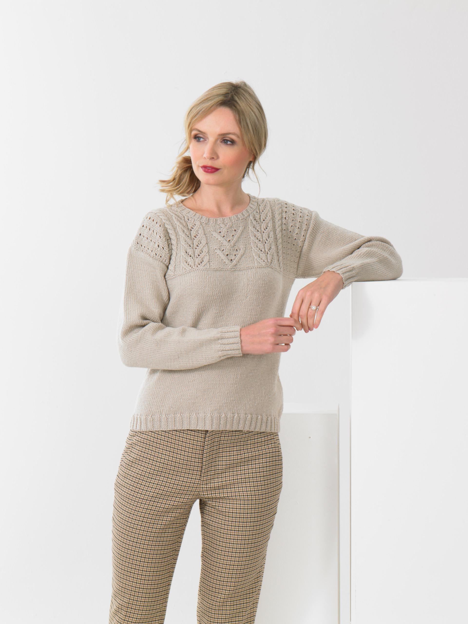Ladie's Sweater 5046
