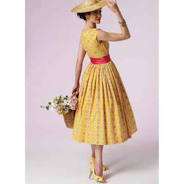 Vogue Misses'/Misses' Petite Dress and Cummerbund V8789 - Sewing Pattern