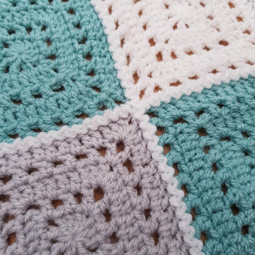 Switchy Filet Squares Blanket - US Terms