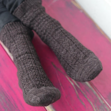 Wheat Chain Socks
