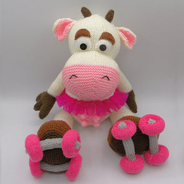Amelie the roller skating cow