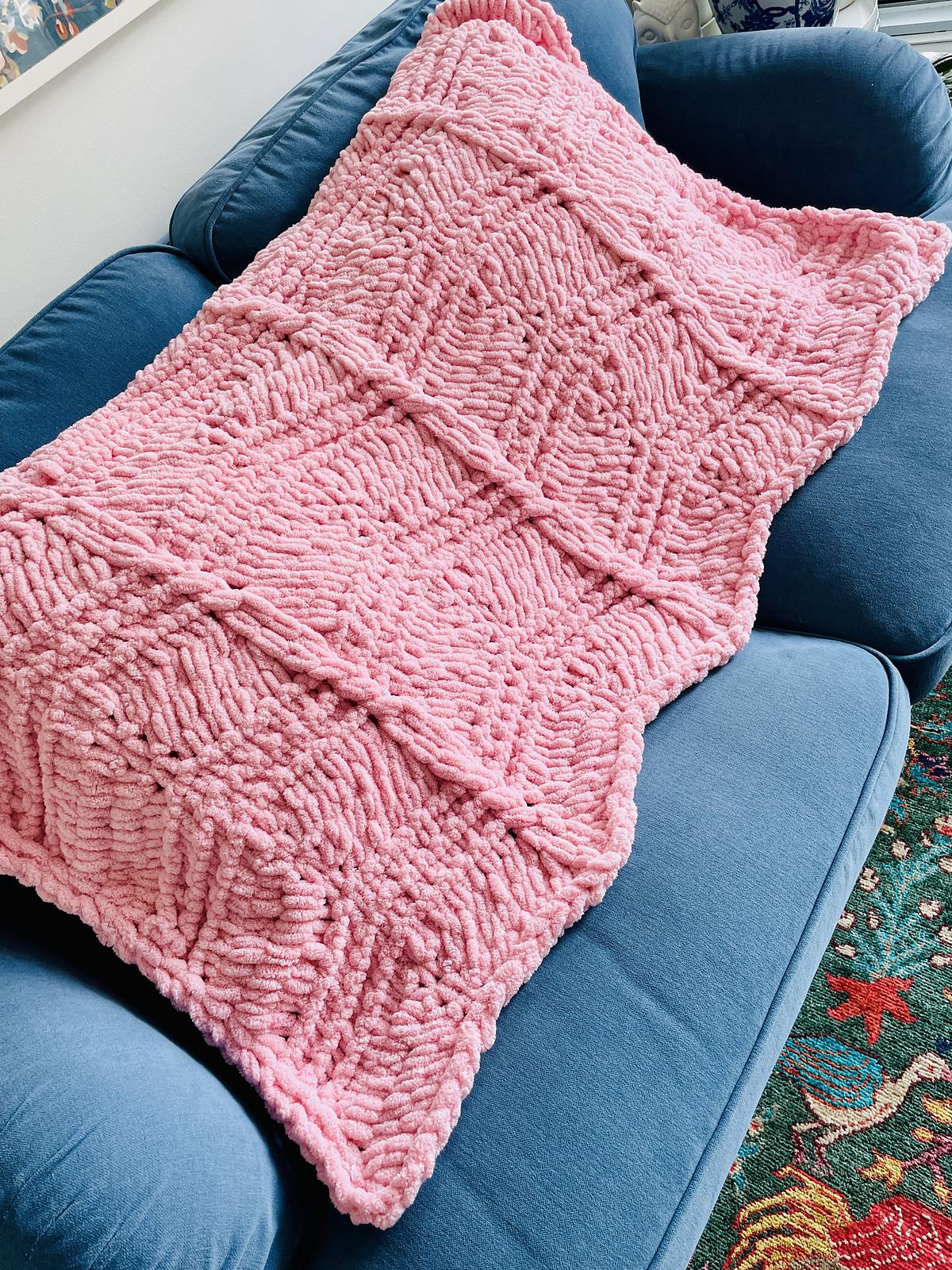 Cable-Tied Ripple Blanket
