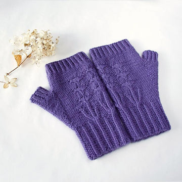 Justina mitts