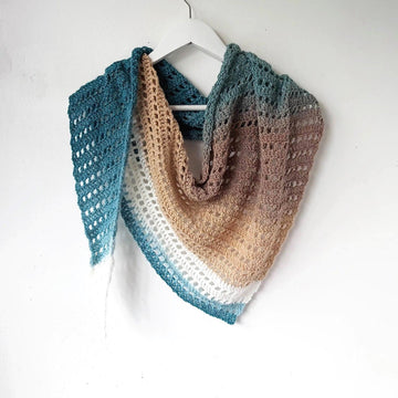Easy Cake Yarn Shawl