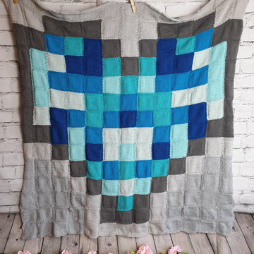 The Heart Cuddle Blanket