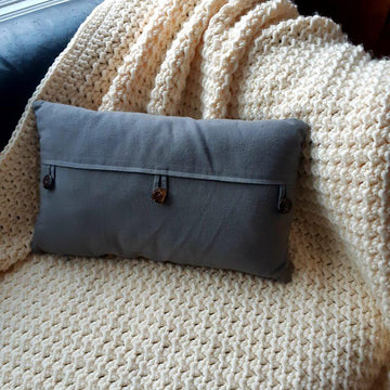 Sunday Throw Blanket