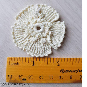 Antique floral motif 3
