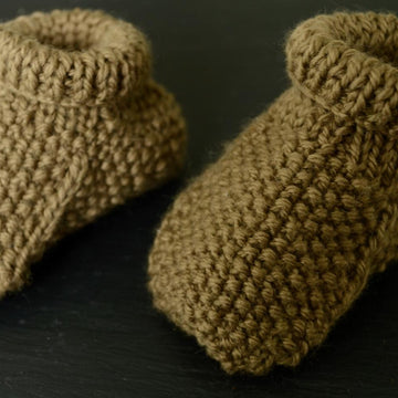 Moss Stitch Baby Boots