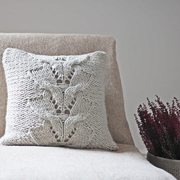Encore pillow pattern