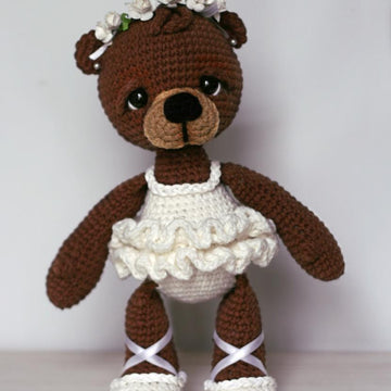 Bonbon, the Ballerina Bear Amigurumi
