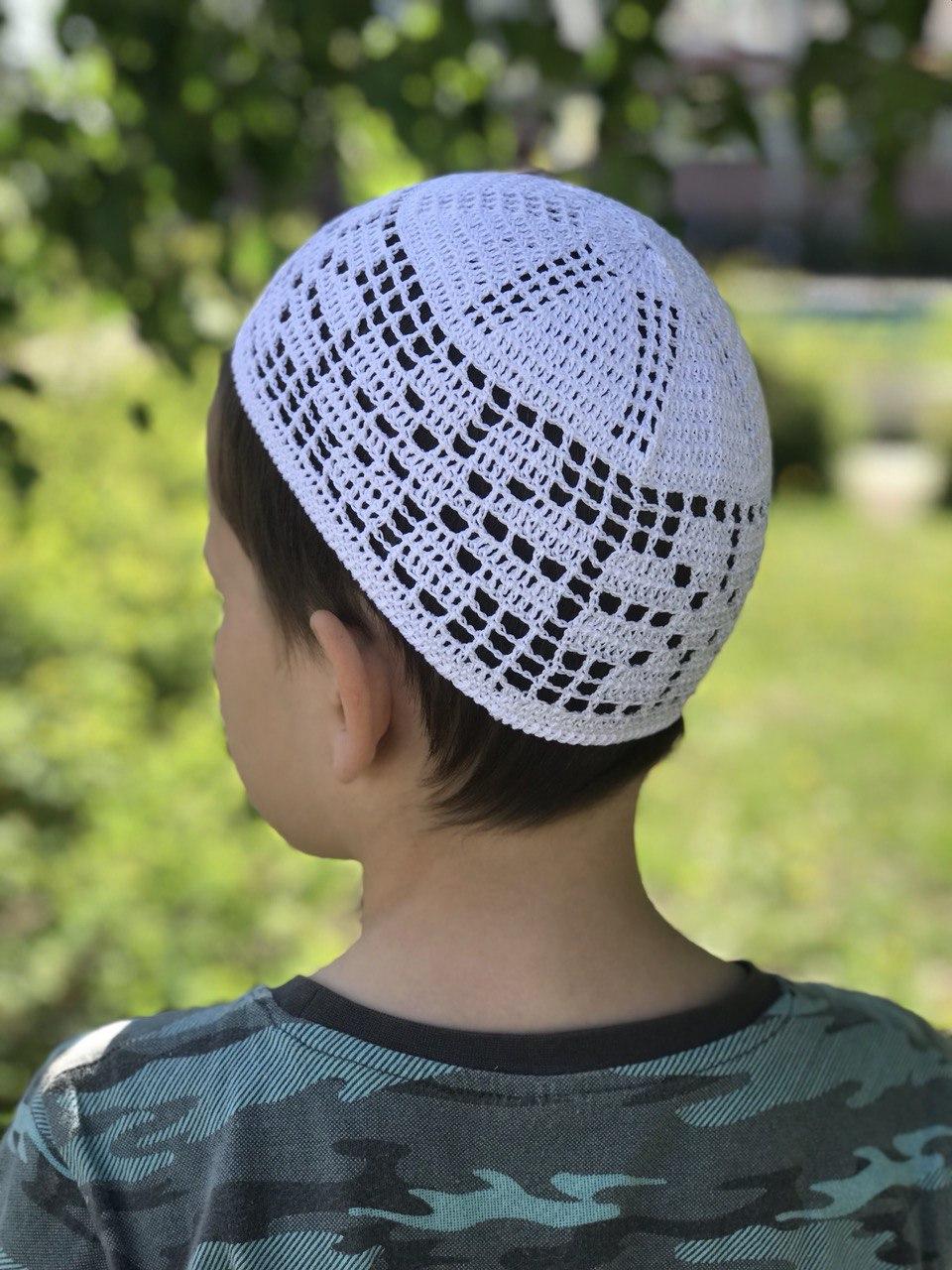 Crochet skull cap for adults