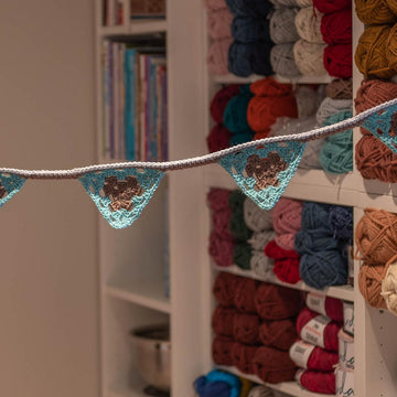 Triangle Granny Square Garland
