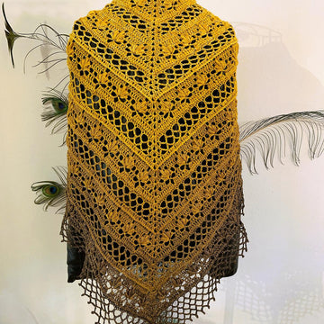 Triangular Scarf "Chaldene"
