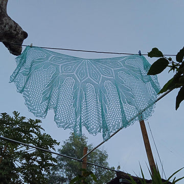 Ice Flakes shawl