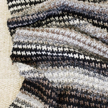 Houndstooth Cabin Throw