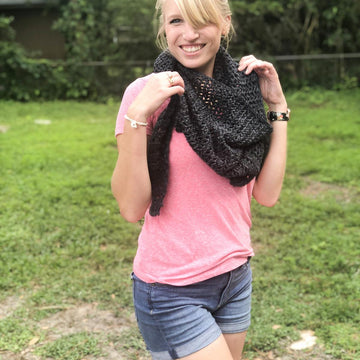 Koselig Kerchief Wrap