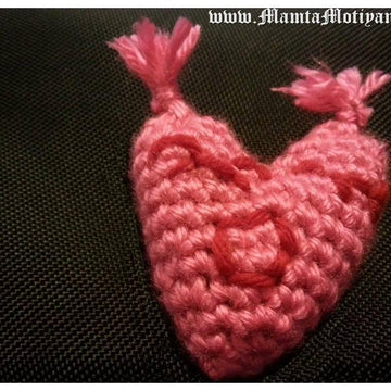 Mrs. Heart Amigurumi
