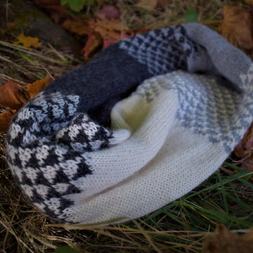 Shades of Winter Cowl