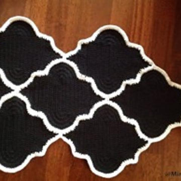 Table Runner N 138