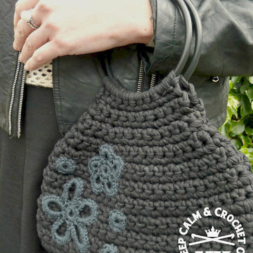 Midnight Bloom Zpagetti / T-Shirt Yarn Handbag