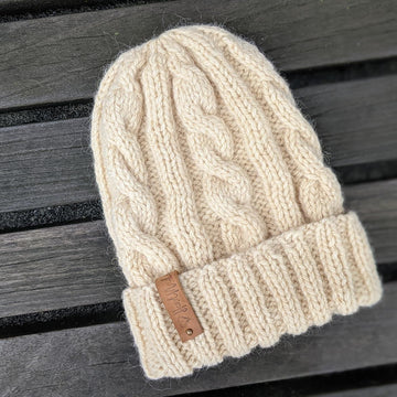 Crème Brûlée Cable Knit Hat