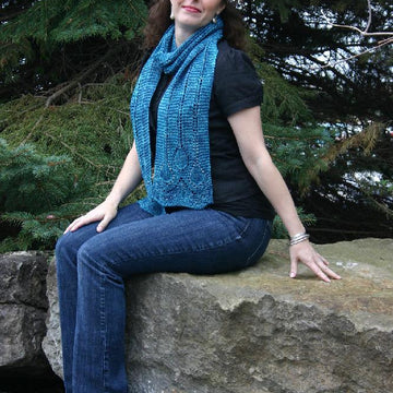 Deco raindrop scarf