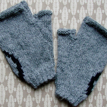 Black Cat fingerless gloves
