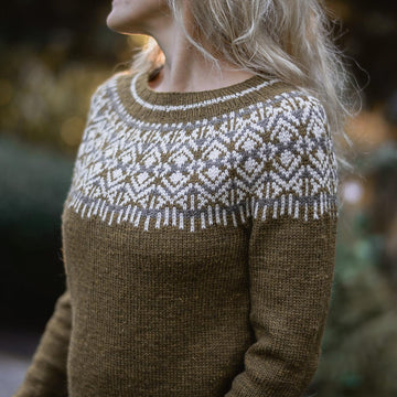 Holinn Sweater