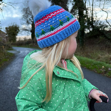 Snowy Pines Hat