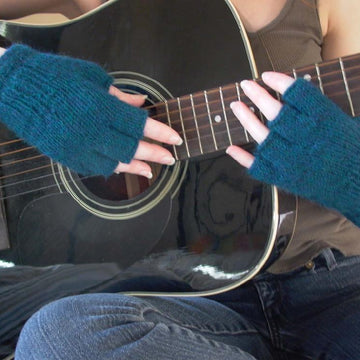 Lillian's Mitts