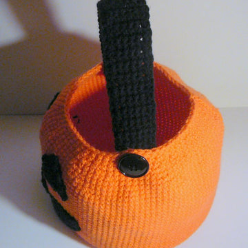Jack-O-Lantern Trick Or Treat Basket