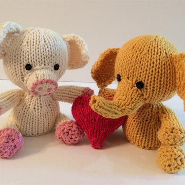 Knitkinz Piglet for Your Office
