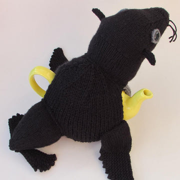 Sea lion tea cosy