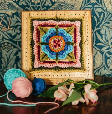 US Marlborough Motif - Spirit of Flora Collection